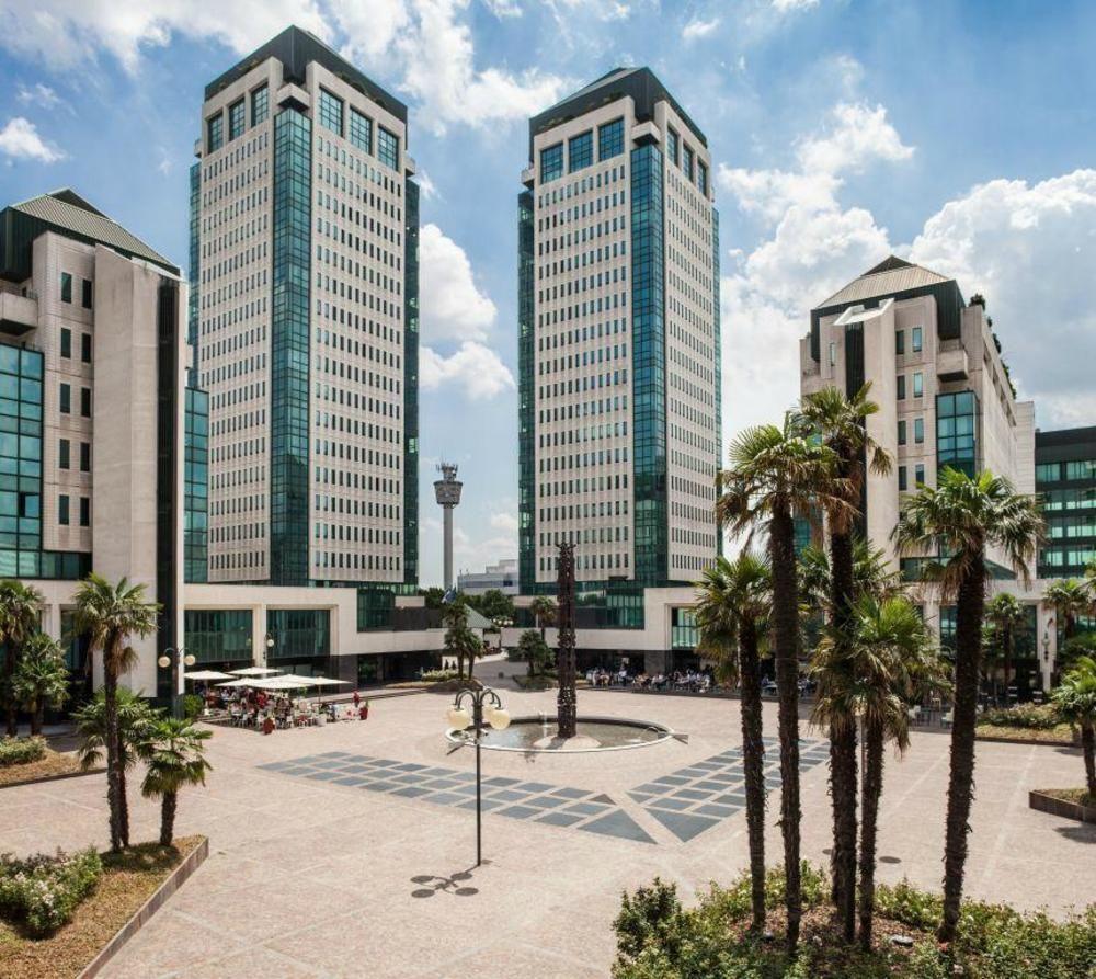 Cosmo Hotel Torri Vimercate Bagian luar foto